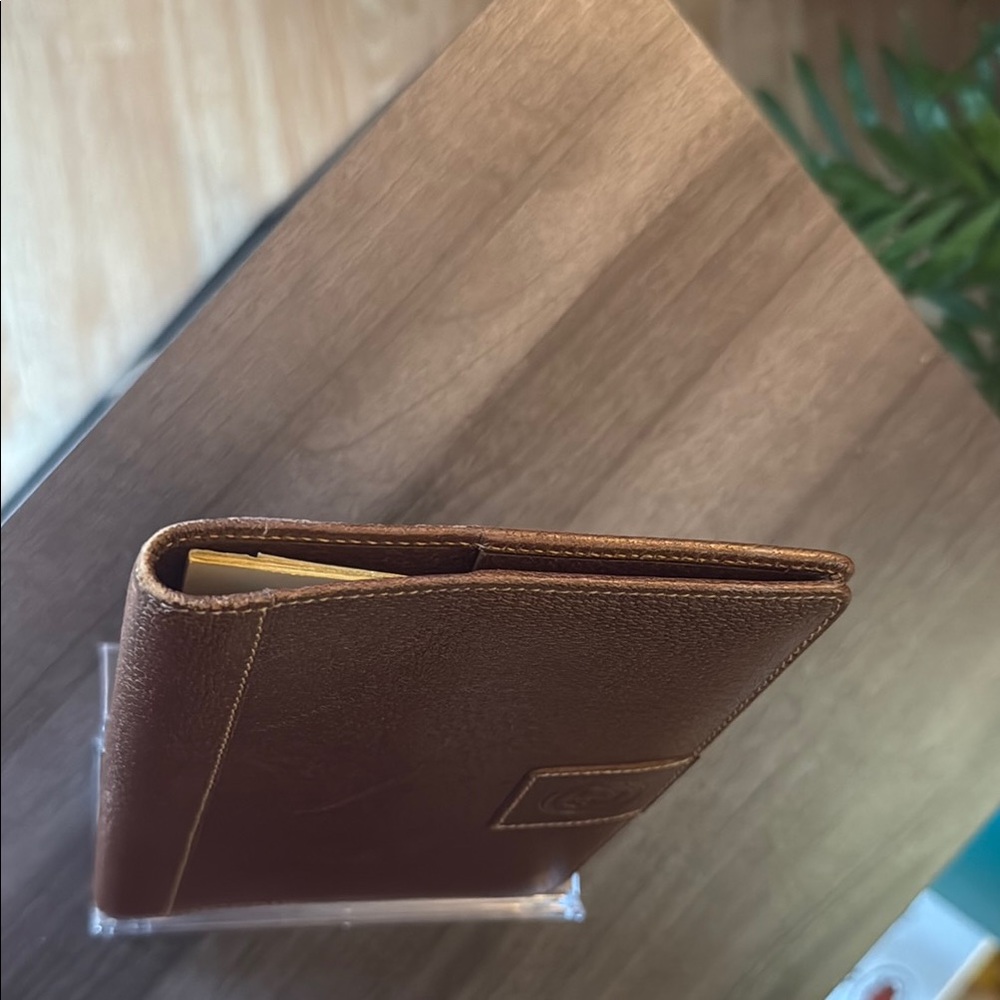 Authentic Euc Gucci Brown Leather Notebook Cover/… - image 2